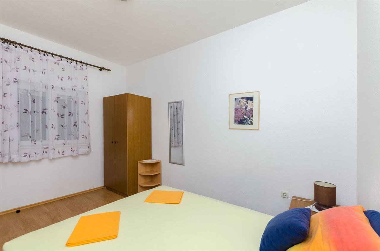 Apartments Zdenka Omiš Exterior foto